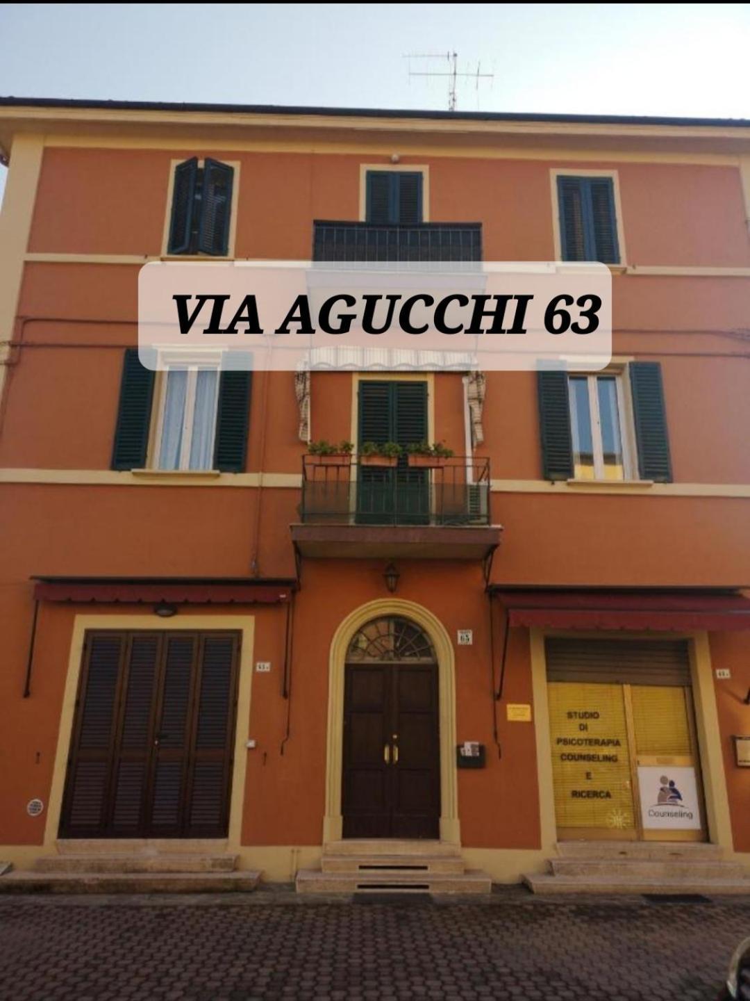 Via Agucchi & Via Emilia Apartments Bologna Exterior photo